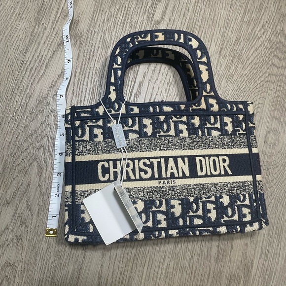 Dior Small tote bag - Picture 2 of 5